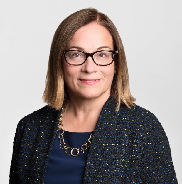 Adriana F. Wills