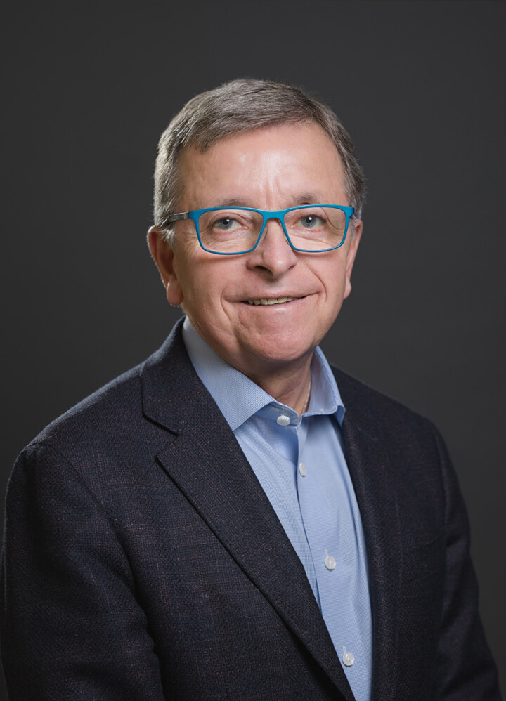 Paul R. McKenna