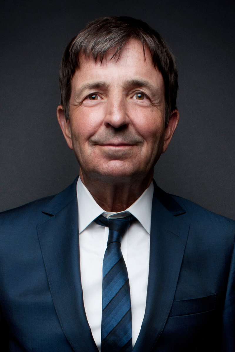 R. Hector MacKay-Dunn