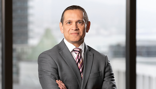 Robert Carvalho