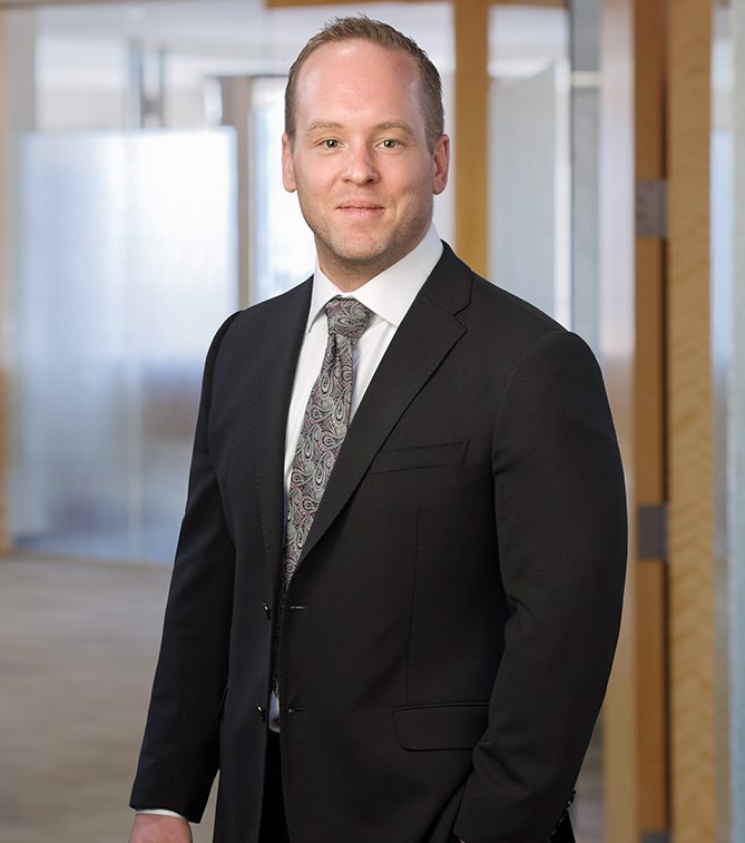 Derrick R. Hosanna