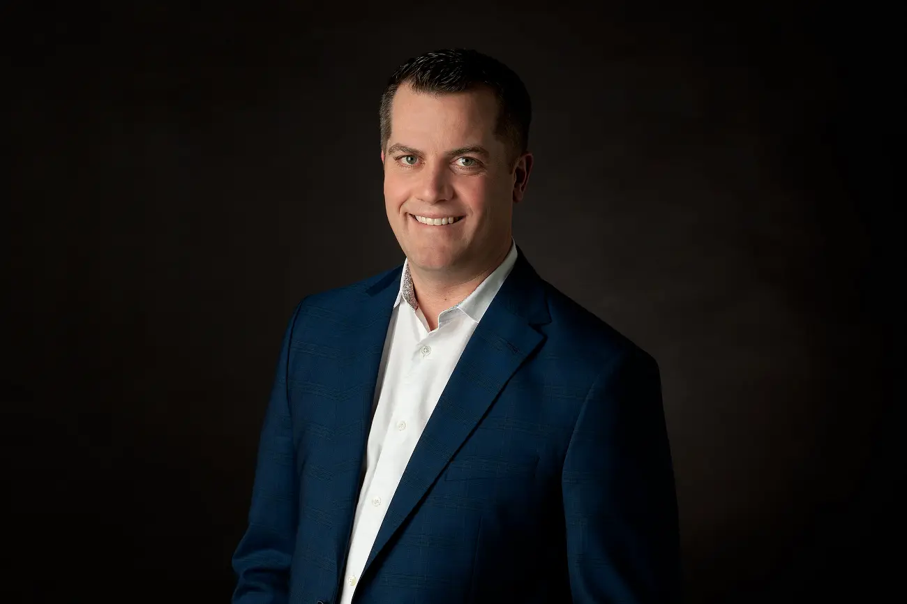 Wes J. Burrows