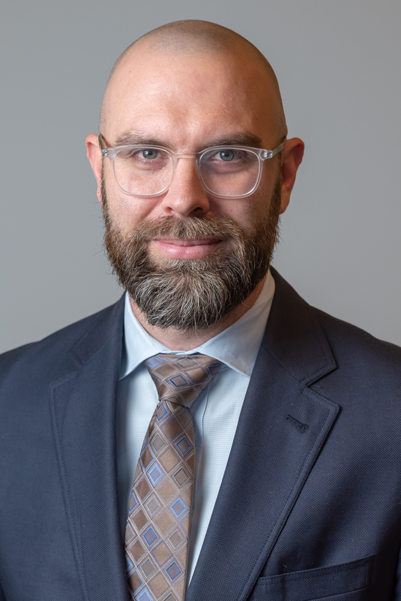 Nicholas M. Vaartnou